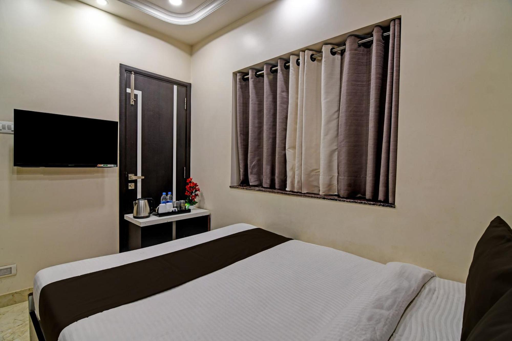 Hotel O Shivaalay Inn Near Newtown Bus Stand Калькутта Экстерьер фото